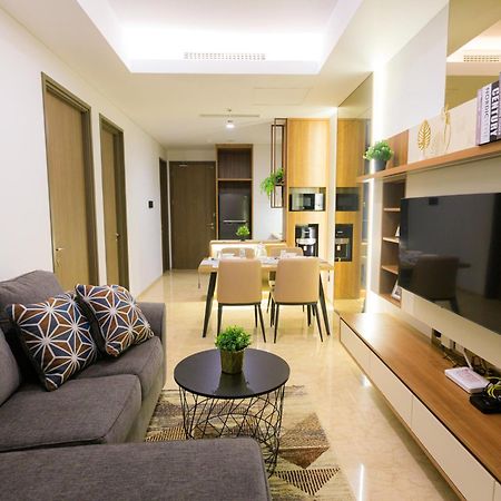 Calma 31 Apartment Makassar Exteriör bild
