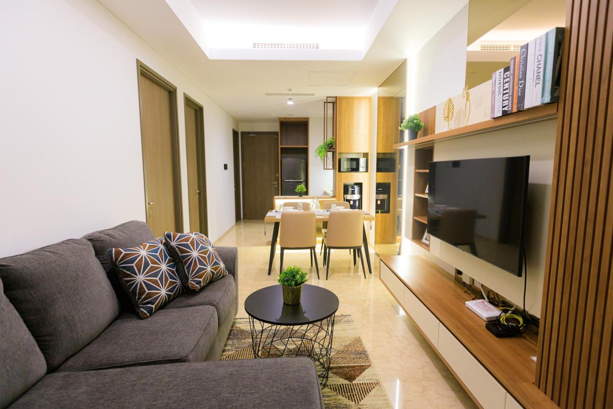 Calma 31 Apartment Makassar Exteriör bild